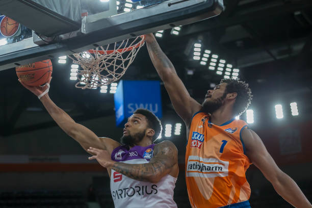 不仅如此 不仅如此