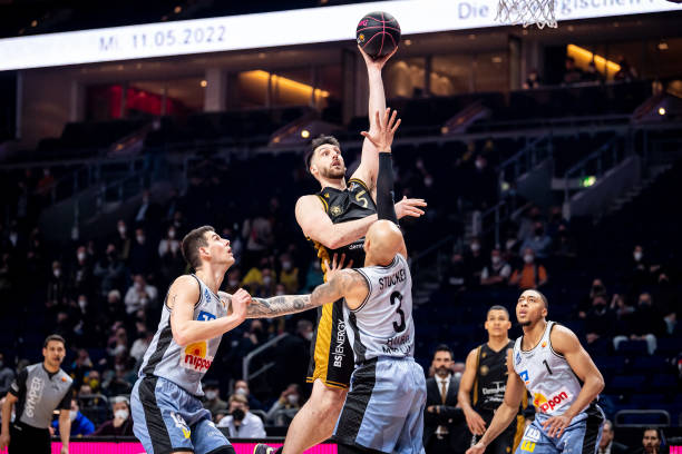 再度成为全 再度成为全