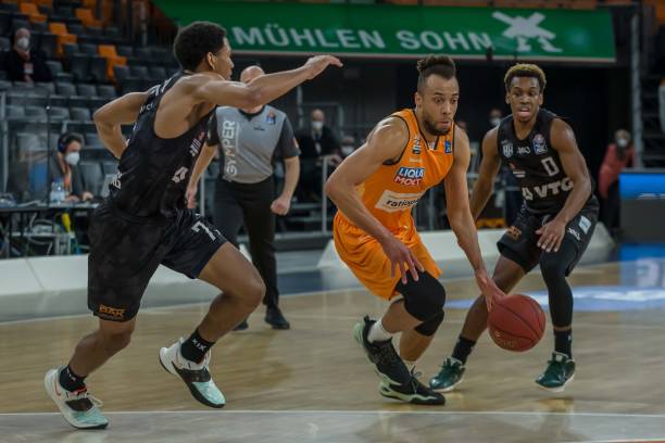 拖住上半场 拖住上半场