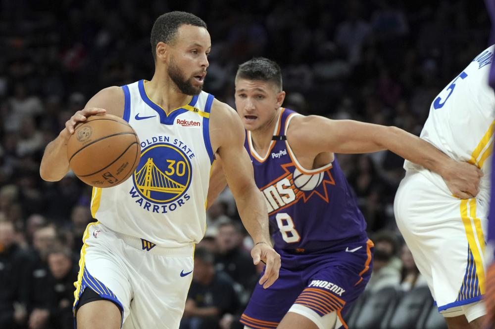 内线跑位未 内线跑位未